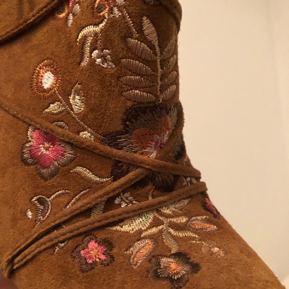 Sam Edelman Brown Suede + Floral Booties - Picture 4 of 5